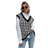 Knitted Sleeveless Vest with Checkered V-neck Sweater