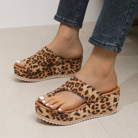 Fashion Leopard Print Wedge Slippers for Women, New Thick-sole High Heel Flip Flops, Summer Outdoor Shoes